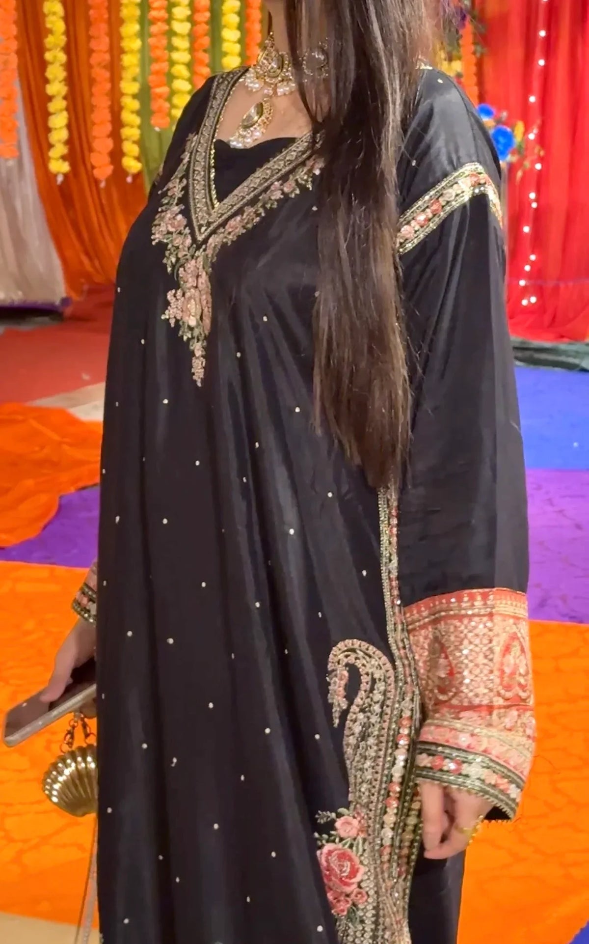 Sabeen – Black Embroidered Silk Kaftan – Nehal Pret